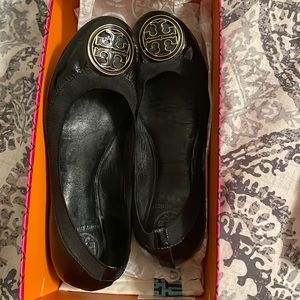 Tory Burch flat shoe